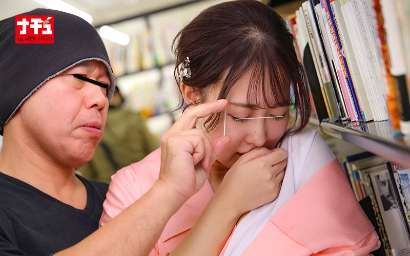 【人気配信旬報 マニア向け情報館】図書館で声も出せず糸引くほど愛液が溢れ出す敏感娘32 痴女に目覚めた職女SP 画像18