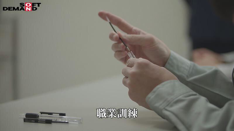 【人気配信旬報 マニア向け情報館】少年看守レディのお仕事 中出し射精管理更生施設 画像4