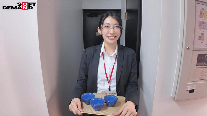 【人気配信旬報 マニア向け情報館】【特典版】秘書 守屋よしの 初AV出演 画像6