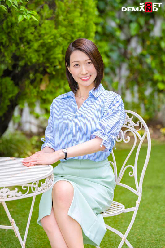 【人気配信旬報 マニア向け情報館】本物人妻13名の緊張と背徳感溢れる初セックスを合計13SEX収録 総集編2枚組10時間 画像6