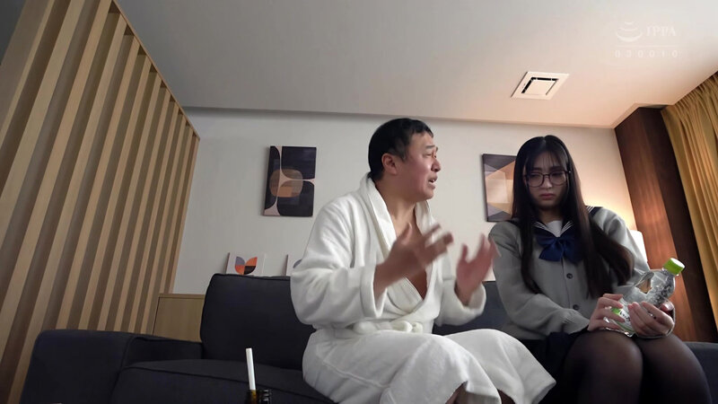 【人気配信旬報 マニア向け情報館】娘に喰わせてもらってます。 永野鈴 画像2