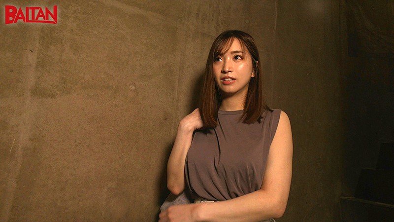 【人気配信旬報 マニア向け情報館】ハプニングホテル~絶倫むちむちGカップ妻が旦那に隠れて激イキセックス課外活動~ 鈴木真夕 画像1