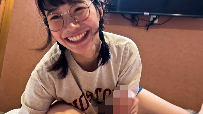 【人気配信旬報 マニア向け情報館】顔だけで抜ける僕らの色白オナペットちゃんと、仲良しワイワイ何回射精できるかゲームを開催! 画像3