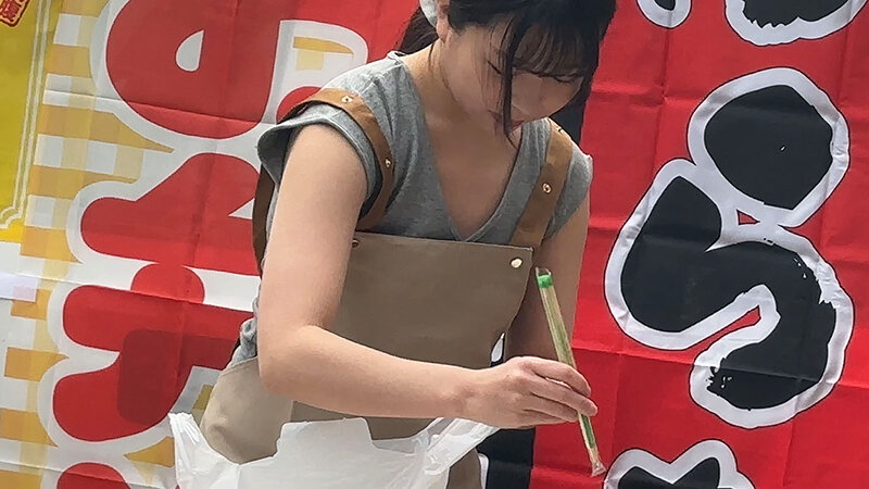 【人気配信旬報 マニア向け情報館】移動販売車の看板娘 【栄養精力満点・お弁当屋さん・綺麗なお姉さん・スイミン●】 画像3