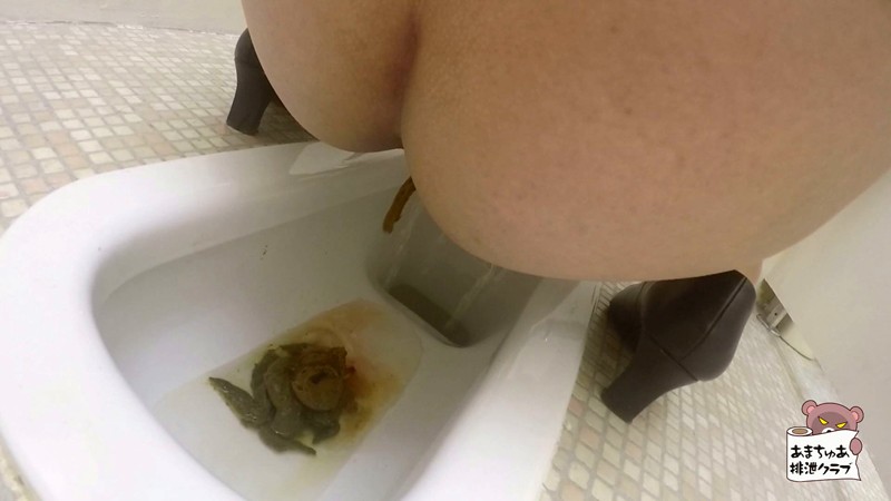 【人気配信旬報 マニア向け情報館】デカ糞女 追跡透明人間カメラ 画像15