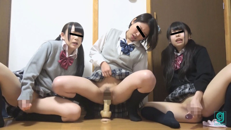 【人気配信旬報 マニア向け情報館】教え合いっ子ディルドオナニー 画像14