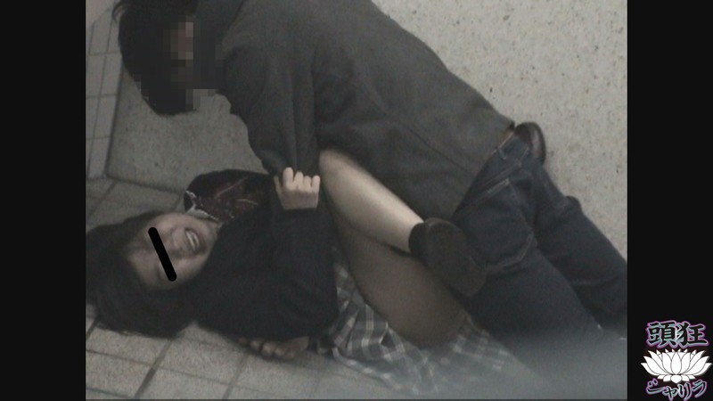 【人気配信旬報 マニア向け情報館】女子校生レ●プ隠撮 16 画像5