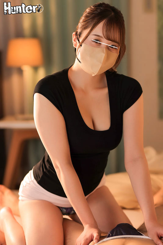 【人気配信旬報 マニア向け情報館】気弱で真面目に働くマスク巨乳ちゃんはセクハラせずにはいられない!マスク下の本性は超エロ女で恥ずかしがりながらも発情!家政婦、介護士、エステ 画像3