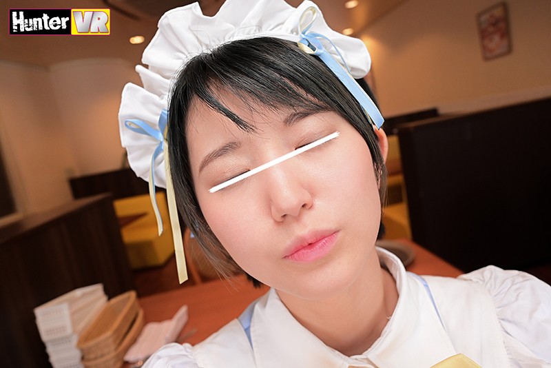 【人気配信旬報 マニア向け情報館】【VR】 最初から最後まで115分全部がヌキどころ!!バイト先のファミレスが暇すぎて、お互いバレないように入れ替わり立ち替わり目の前へやって来ては「誰が最初に抜け駆けSEXできるか選手権」を始めたヤリマン女子○生バイトたちとノンストップ数珠繋ぎSEX!! 画像6