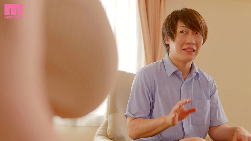 【人気配信旬報 マニア向け情報館】「オッパイの揉み方教えてあげよっか?」 妻のQカップ爆乳お姉さんにお節介How toセックスで痴女られパイズリ堕ちしたサイテーなボク Himari 画像13