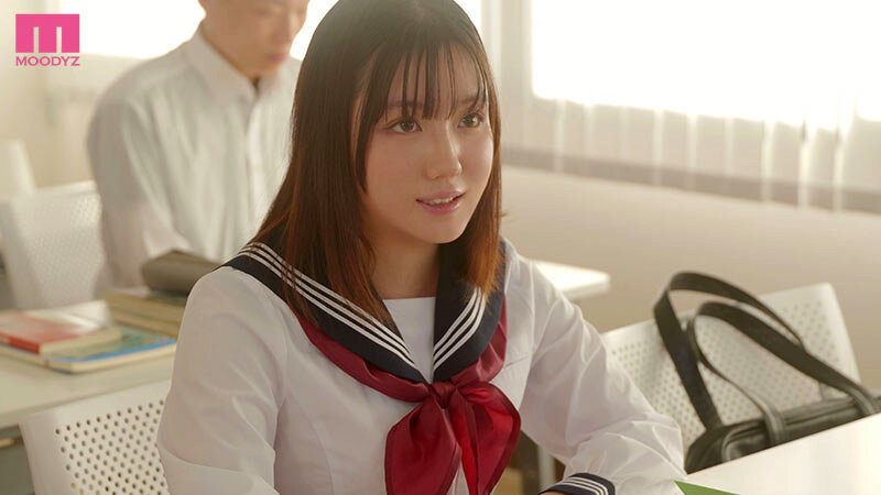 【人気配信旬報 マニア向け情報館】先生に見てほしいから… 巨乳教え子のおっぱいモロ見せからかいノーブラ誘惑に堕ちパイズリ求愛で狂った校内淫交 小鈴みかん 画像9