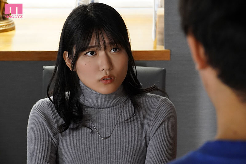 【人気配信旬報 マニア向け情報館】本番無しの人妻デリヘルでこっそり媚薬を仕込んだらド淫乱化!自らコンドーム外してナマ中出し!その後も僕の自宅まで押しかけて夫に嘘をついてまで朝まで入り浸り10発中出しイイナリ玩具に堕とした。 神宮寺ナオ 画像1