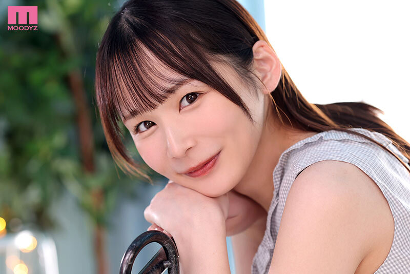【人気配信旬報 マニア向け情報館】奇跡の逸材シ・ロ・ウ・ト ゆるカワ美少女ビックンビックン子宮痙攣が止まらない 初体験めちゃ大声イキッ4本番 宮崎千尋 画像1