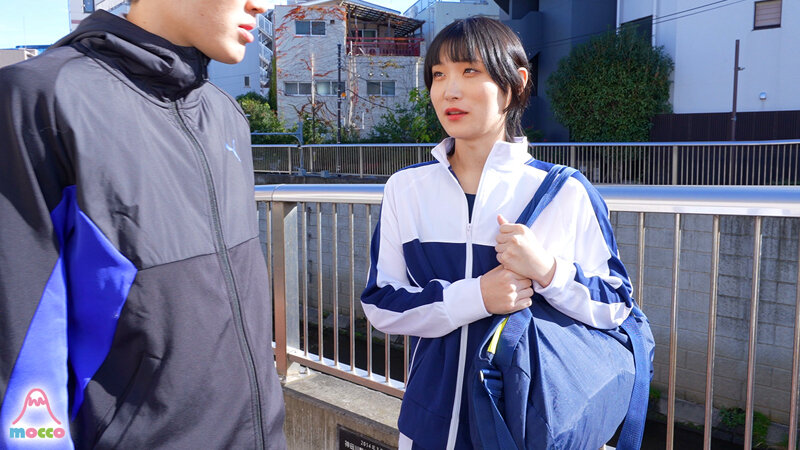 【人気配信旬報 マニア向け情報館】水泳部の色気ただよう男の娘マネージャーにハイレグ水着からハミ出るフル勃起ペニクリで誘惑され何度もケツマ○コ中出し射精してしまった…… 骨砕きの 画像1