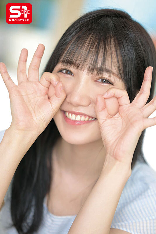【人気配信旬報 マニア向け情報館】癒しの笑顔で実は超エッチ 三田真鈴 初ベスト デビューから1年分 全12タイトル&全コーナー収録 12時間スペシャル 画像7