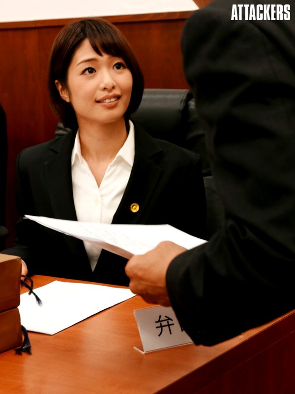 【人気配信旬報 マニア向け情報館】強●被害者は女性弁護士救いなき裁きに濡れて…。 川上奈々美 画像7