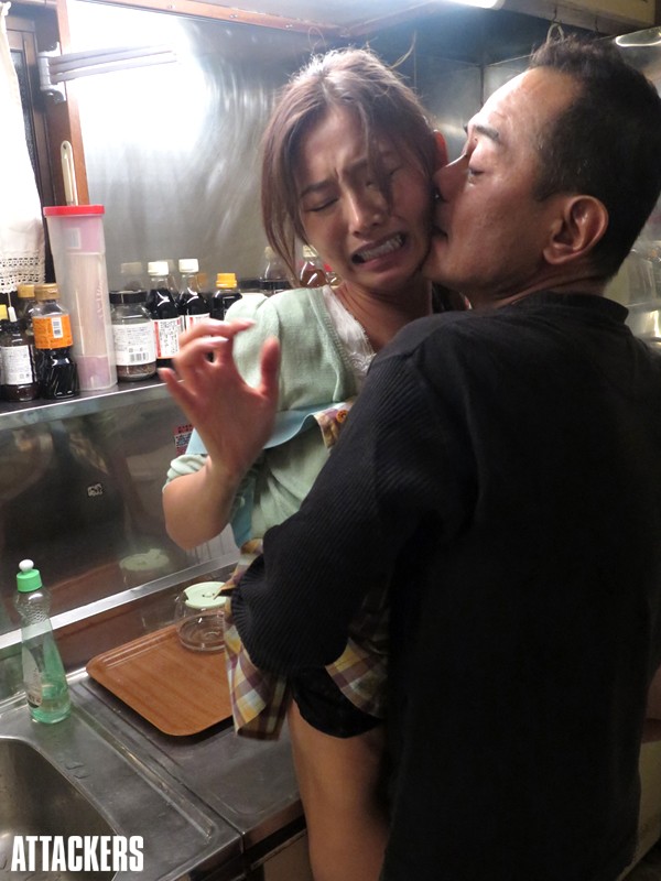 【人気配信旬報 マニア向け情報館】未亡人の柔肌9 夏目彩春 画像1