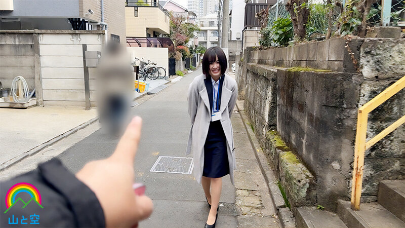 【人気配信旬報 マニア向け情報館】リモバイ不動産 地方から上京してきた真面目すぎるちっぱい女子社員 乃々瀬あい（21）真っ直ぐすぎる性格なので営業成績アップできると羞恥メロメロな提案に即答OK 都内リモバイ トイレフェラ体験 内見野外SEXで限界羞恥！ 画像3