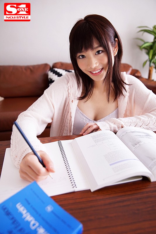 【人気配信旬報 マニア向け情報館】彩花とハメまくりイチャイチャ同棲しようよ 河北彩花 画像1